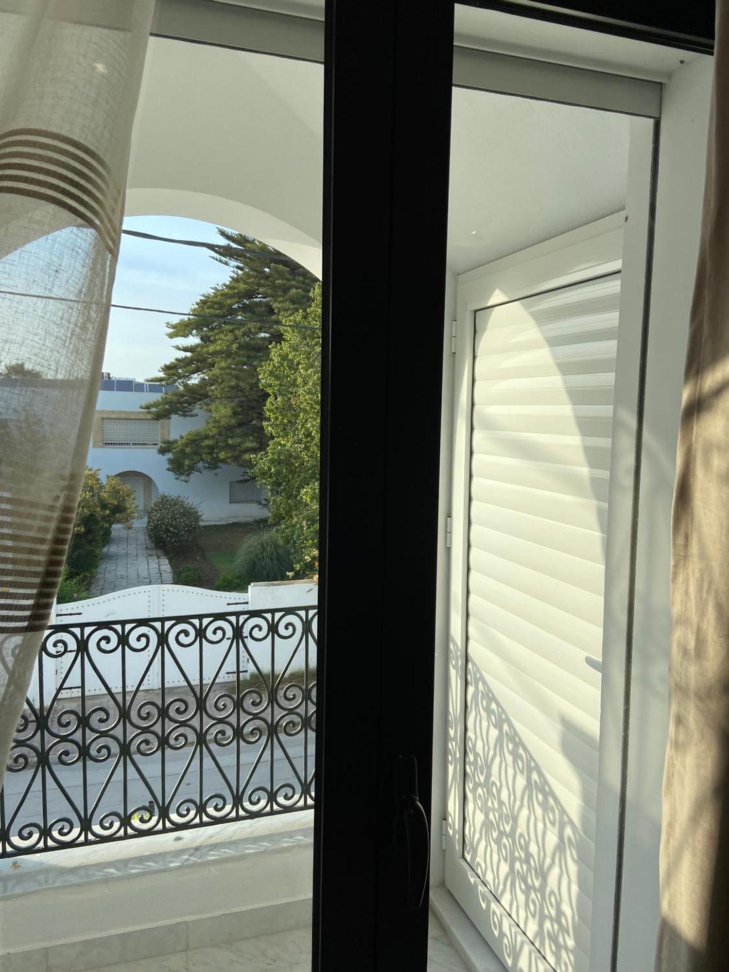 Marsa-Sidi Bousaid Cosy Authentic Apartment ลาร์มาร์ซา ภายนอก รูปภาพ