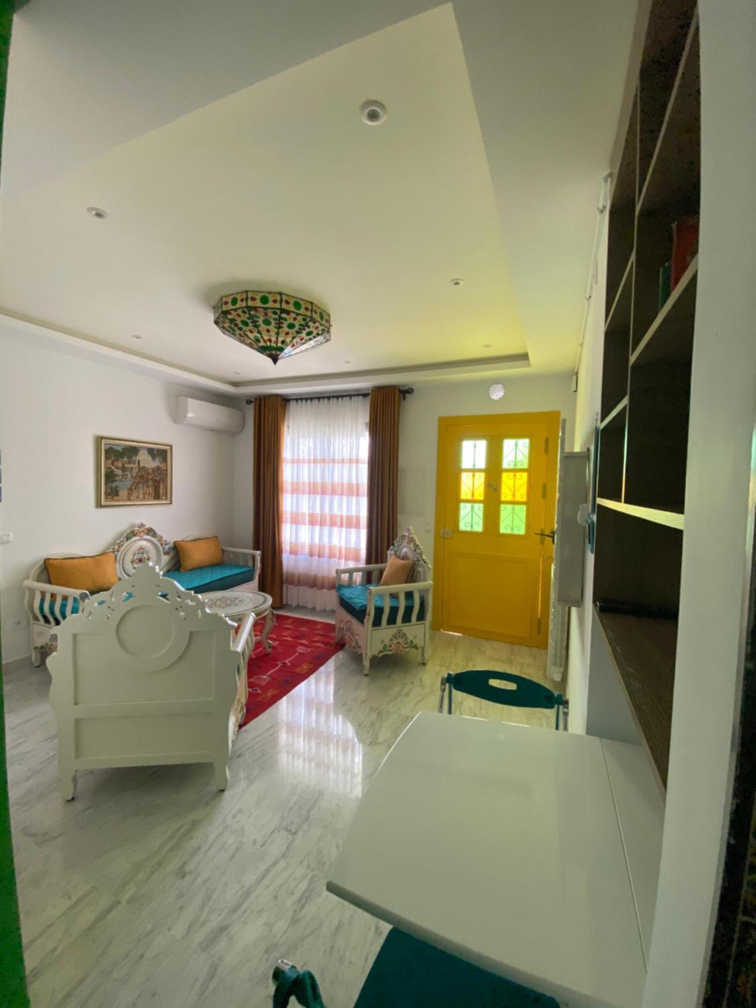 Marsa-Sidi Bousaid Cosy Authentic Apartment ลาร์มาร์ซา ภายนอก รูปภาพ